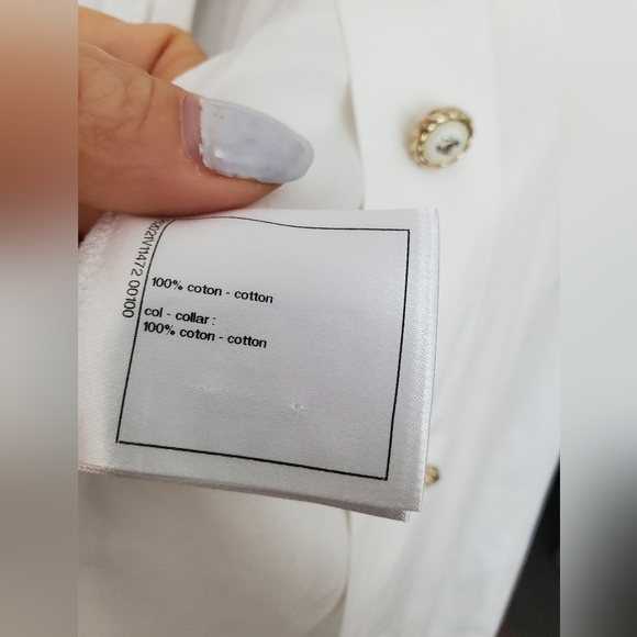 Sz 40 Authentic Chanel collared cotton blouse in pristine condition - Picture 4 of 7